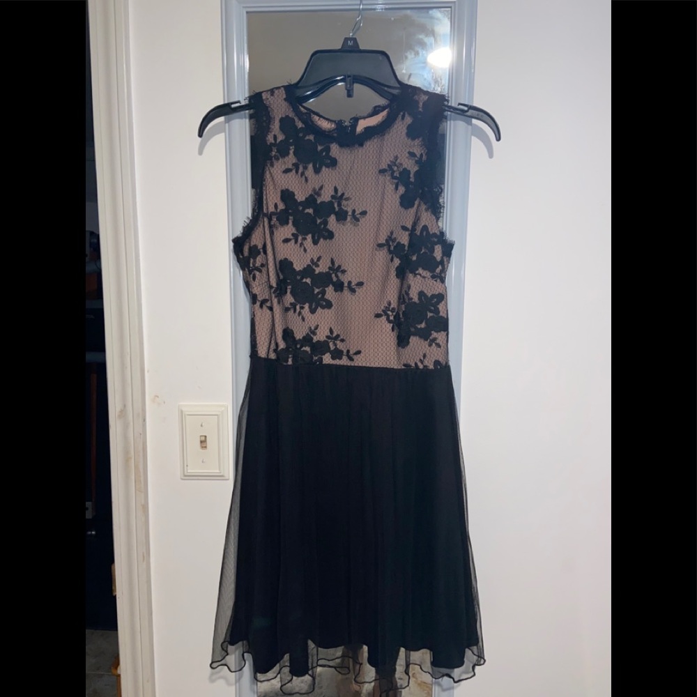 A lace black dress